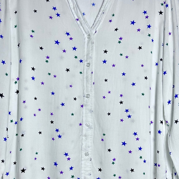 Grand & Greene White Blue Purple Star accent  Flowy Button Down Blouse Top NWOT - Picture 9 of 10